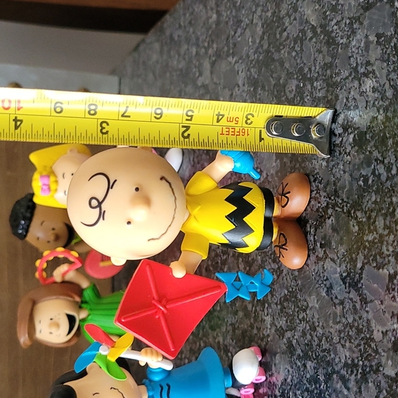 PEANUTS Just Play - Set of 10 Peanuts Characters - Picture 10 of 10